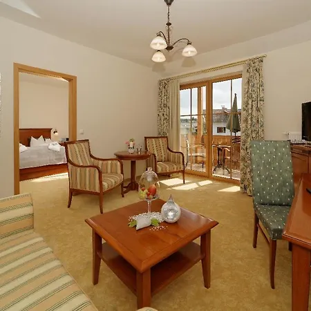 Wellness- & Wohlfuhlhotel St. Gunther מלון 4*