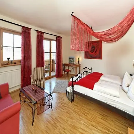 Wellness- & Wohlfuhlhotel St. Gunther 4*