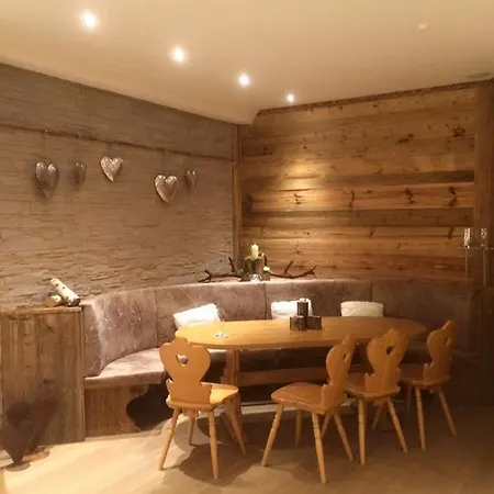 Wellness- & Wohlfuhlhotel St. Gunther