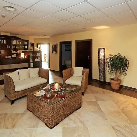 Wellness- & Wohlfuhlhotel St. Gunther 4*