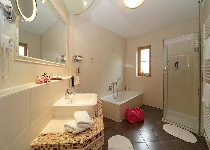 Wellness- & Wohlfuhlhotel St. Gunther 4* Rinchnach