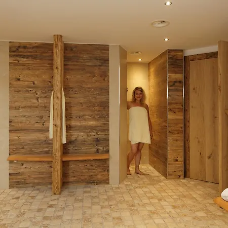 Wellness- & Wohlfuhlhotel St. Gunther