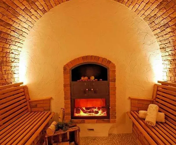 Wellness- & Wohlfuhlhotel St. Gunther 4*